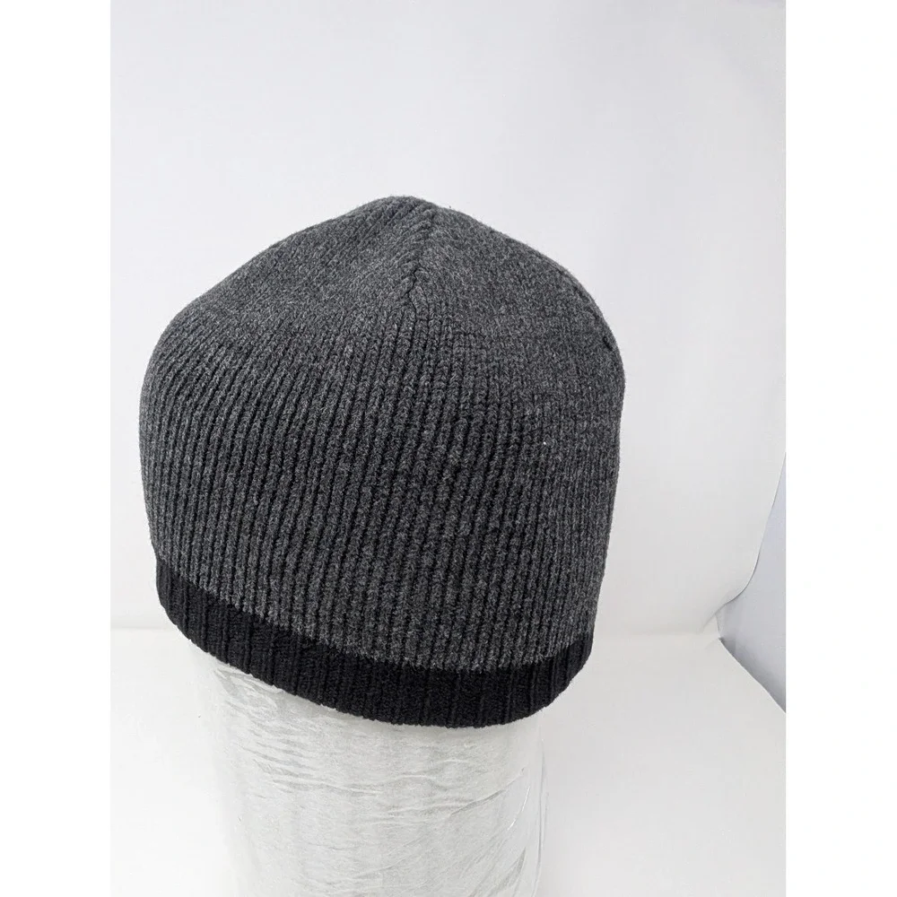 Northface Navy Fleece Lined Beanie + Carhartt Reversible Knit Hat Bundle‎ OS